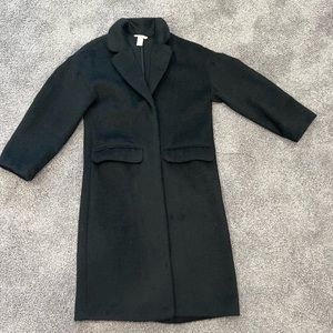 Long thigh length little weight Pea coat